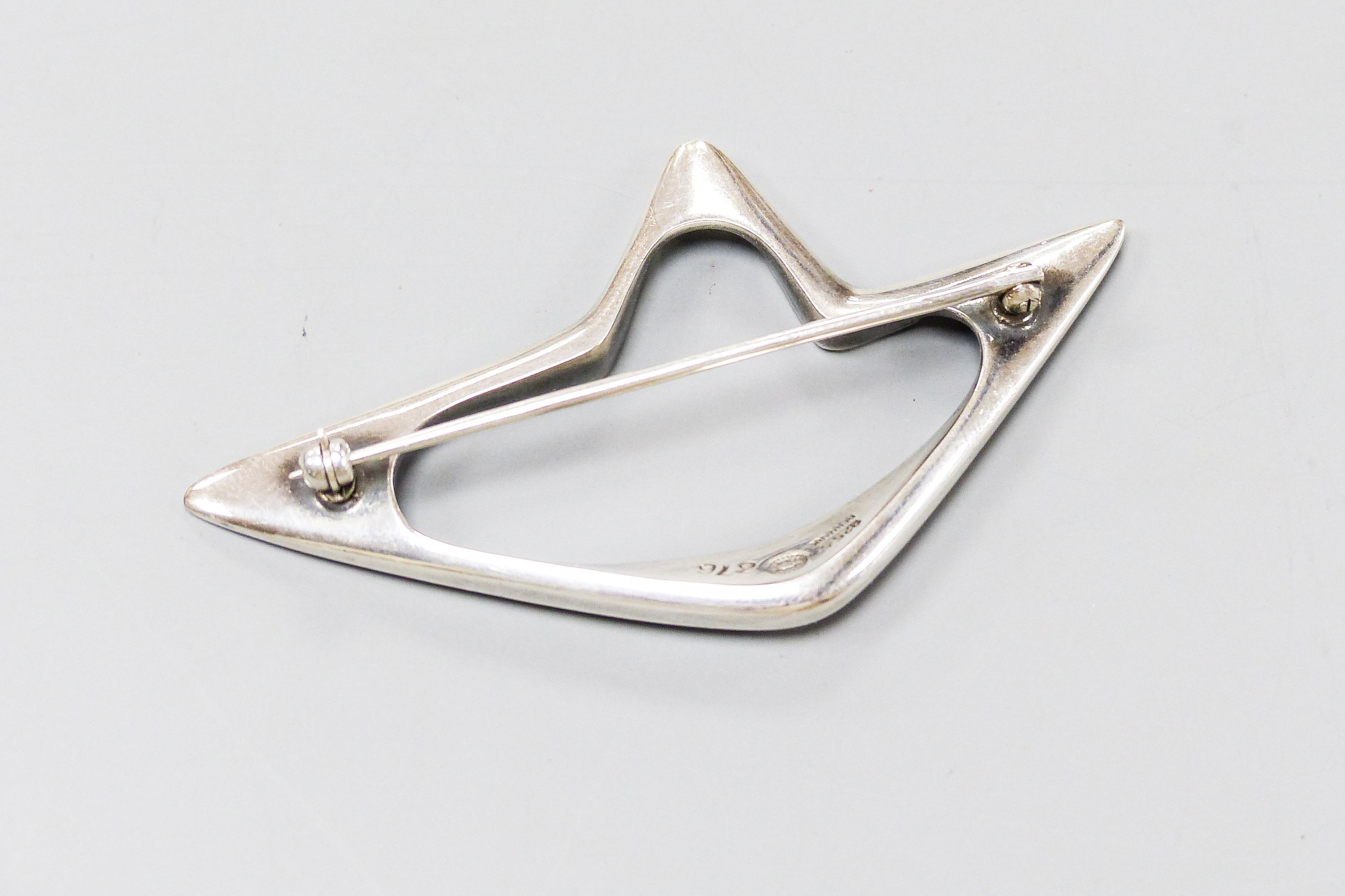 A Georg Jensen sterling abstract brooch, no. 376, 70mm.